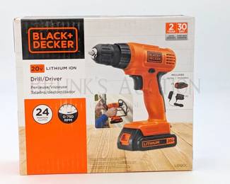 *NEW* BLACK & DECKER DRILL NEW IN BOX-NIB INCLUDES CHARGING...