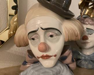 Lladro Pensive Clown with Bowler Flower Hat - 5130