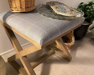 Distressed Wood Stool With Gray/White Square Upholstery