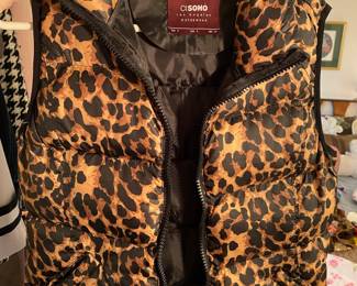Cisono Leopard Print Puffer Vest - Size Small