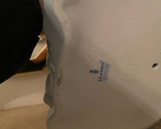 Lladro Pensive Clown with Bowler Flower Hat - 5130