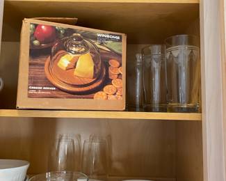 Winsome Wood and Glass Dome Cheese Server, PYREX Corning Blue Cornflower 1 & 1.5-Qt Saucepans, Set of 4 Wine Glasses