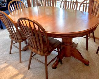 Oak Amish Dining Room Table with 8 Chairs