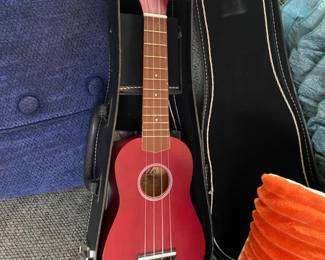 Red Hilo Ukelele - Model 2651