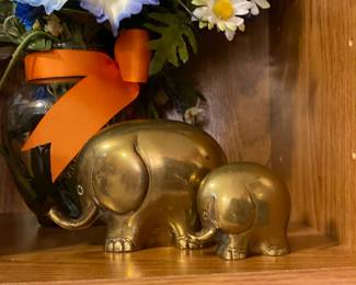 Solid Brass Elephants - Mom and Baby