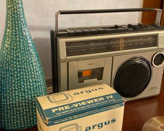 Sanyo 2 Way Speaker Radio/Tape Player - M2429N, Argus Portable Slide Pre-Viewer