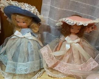 Nancy Ann Story Book Dolls - Blond Girl in Blue Dress, Auburn Hair Girl in Pink Dress