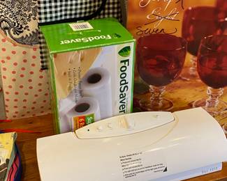 Food Saver Vacuum Sealer - Vac 1075