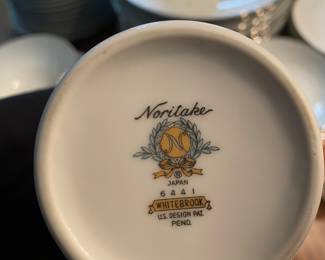 Noritake Whitebrook Dinnerware Set