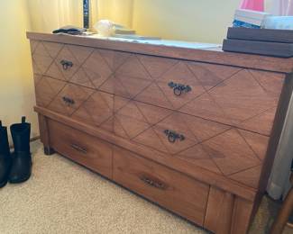 Dixie 6 Drawer Low Boy Dresser with Diamond Pattern