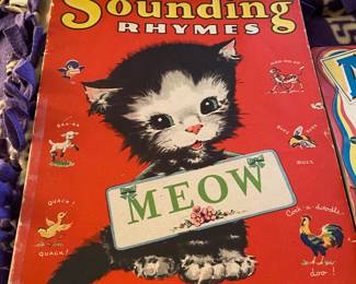 1943 Picture Sounding Rhymes Book