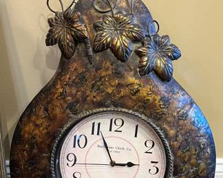 Metal pear clock