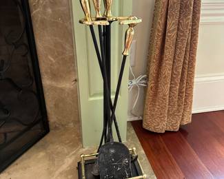 G21 - $30 - Fire Place Tool Set.