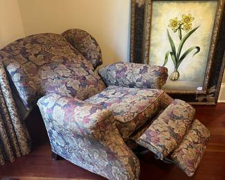 G35 - $75 - La-z-boy reclining chair. Measures 38" wide x 42" tall.