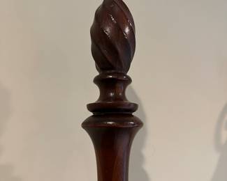 G29 - $325. Lexington Brand - Palmer Home Collection. King Size 4 poster bed (NO mattress/box spring included). Very good used condition.