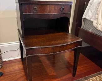 G32 - $125 PAIR. White Furniture - Mebane NC Nightstand PAIR. Measures 18" wide x 21" deep x 28" tall. Single drawer. Sturdy - very good vintage condition.
