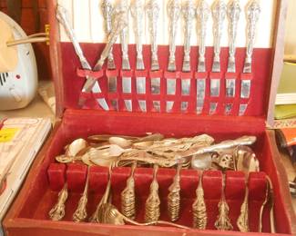 Stainless silver flatware