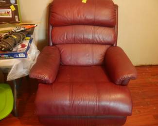 laz-y boy recliner