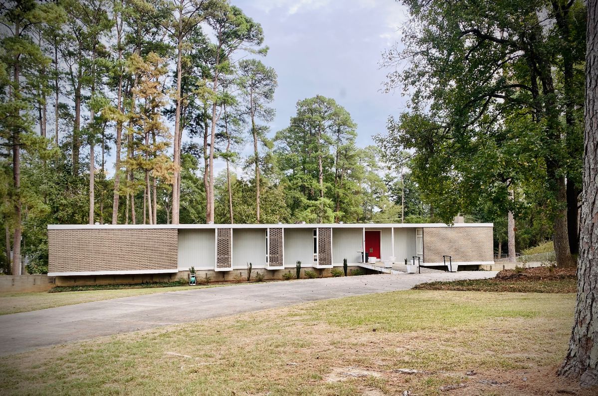 Mid Century In Minden Estate Sale starts on 10/27/2023