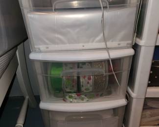 Storage bins and holiday dècor