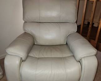 Power reclining swivel chair (qty 2)