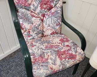 Patio chairs (qty 4)