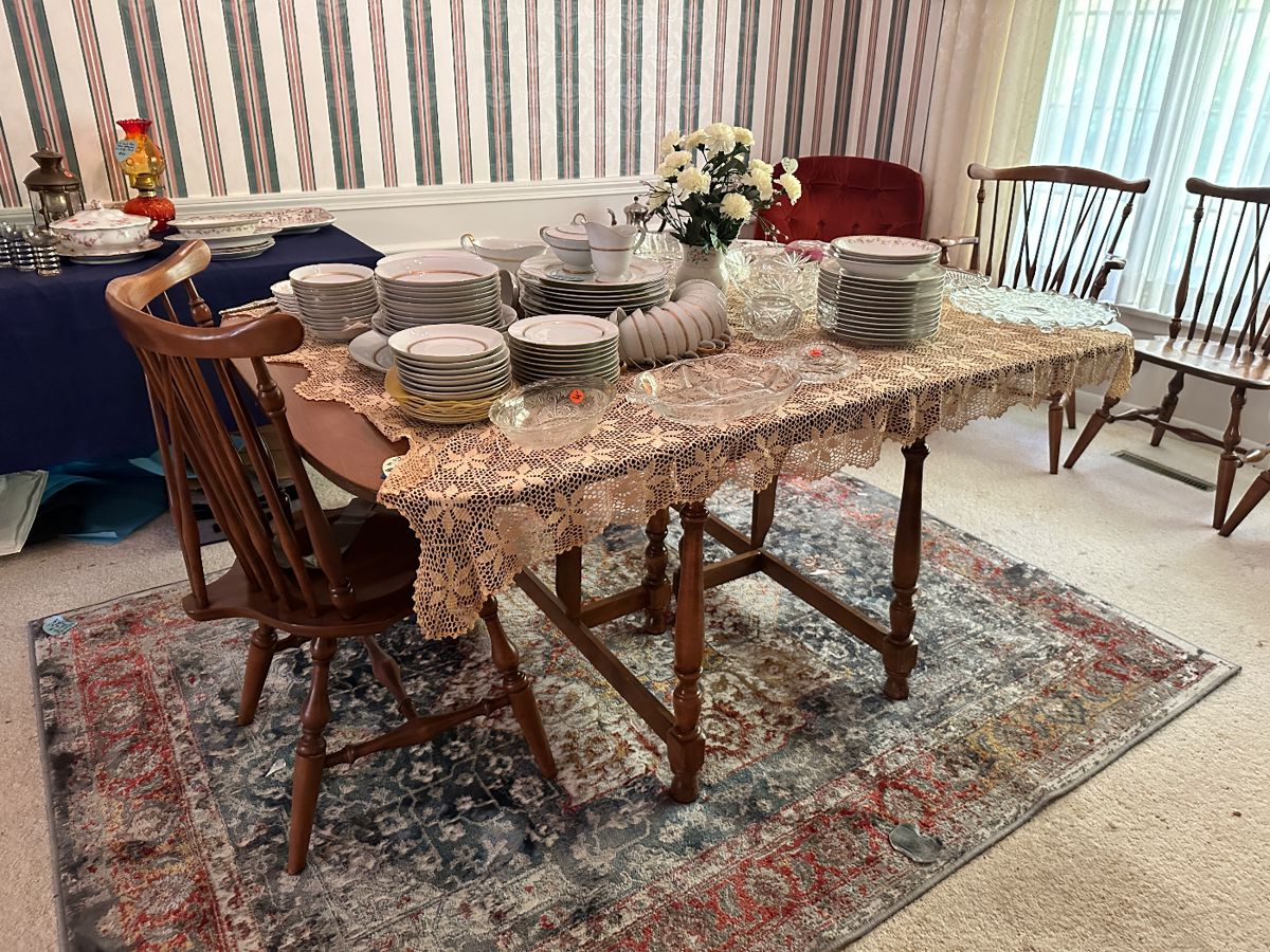 Cait's Joliet BLOWOUT Estate Sale starts on 10/26/2023