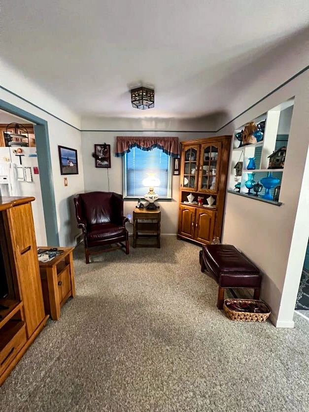 40 OFF Royal Oak Estate Sale starts on 11/17/2023