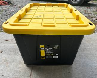 Commander 27 Gallon Storage Tote
