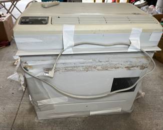 Hampton Bay 14000BTU Air Conditioner
