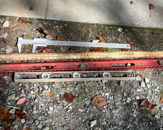 Levels, Aluminum Caliper & Bubble Stick
0 Bids