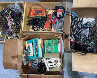 Electric Train Controllers, Tracks, Parts & Access