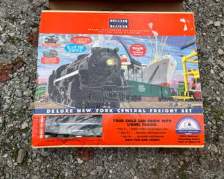 Lionel New York Central Freight Train Set