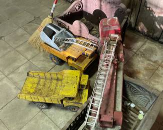 Vintage Tonka Trucks 