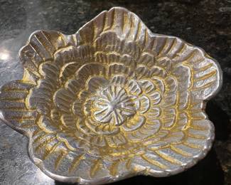 Artist Accents Metal Flower Bowl with Gold Accents