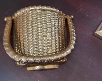 Nantucket Basket Brass Door Knocker 