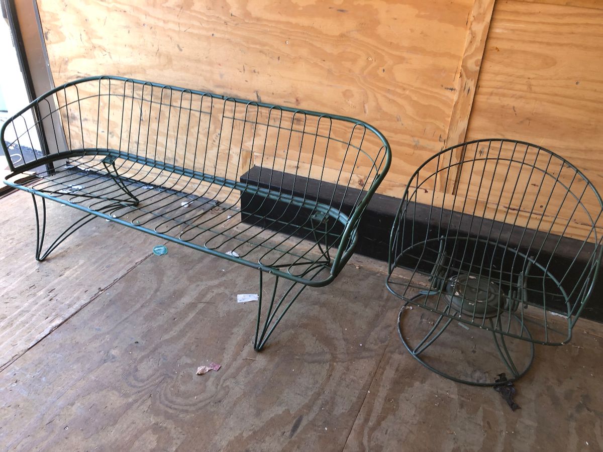 Lucky Strike Estate Sales, LLC in Imperial, MO starts on 11/16/2023