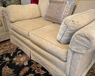 Nice love seat
