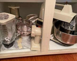 Mixer, blender, food processor