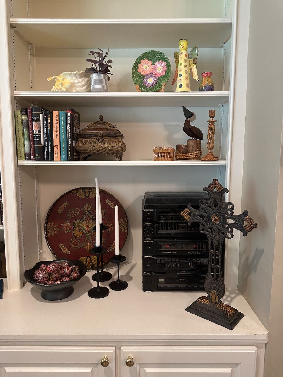 PALLADIAN Estate Sale of Omega Stephens starts on 10/28/2023