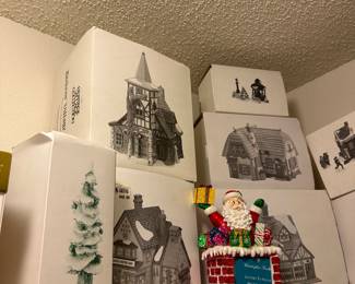 Department 56 - Holiday Village