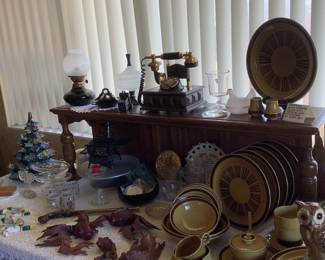 Vintage high quality stoneware dinnerware