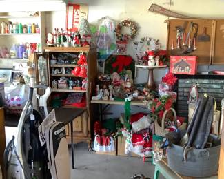 Several vacuum cleaners (in good condition)