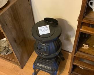 Vintage cast iron pot belly stove