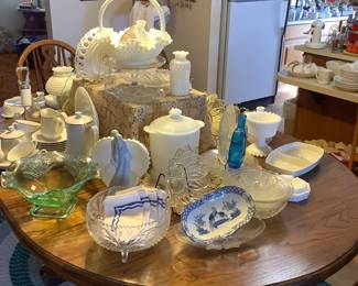 Vintage Fenton hobnail milk glass