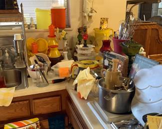 Vintage unused terry cloth tablecloth (two)