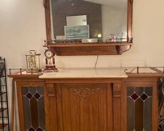 Stained Glass Bar with Lighted Mirror 