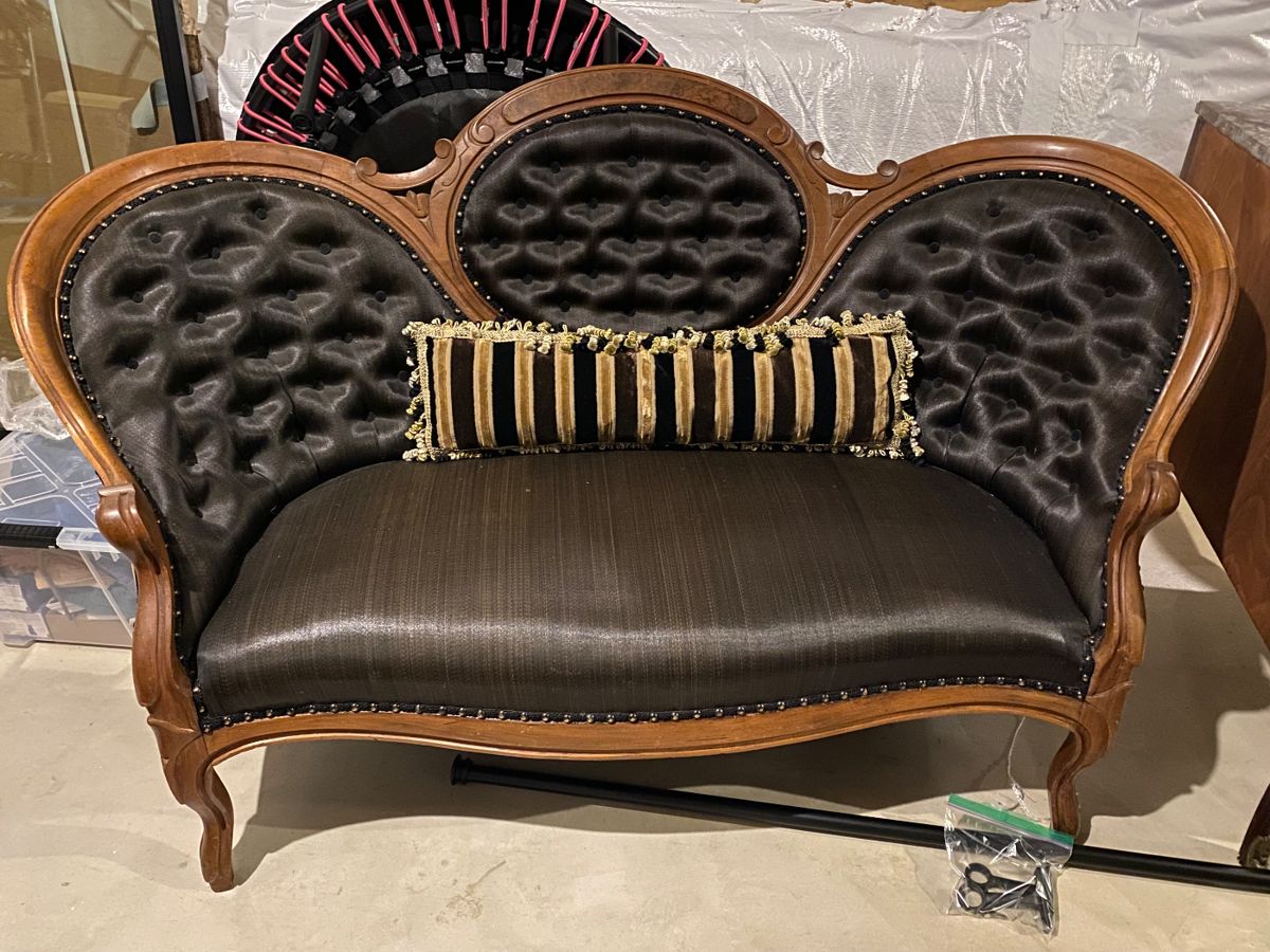 Sunday 50 OFF Wheaton Estate Sale starts on 10/27/2023