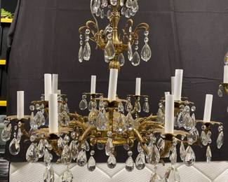 Large Spanish chandelier 