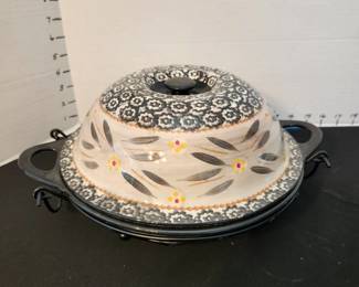 Temp-tations ovenware 2 pc casserole dish with carrier